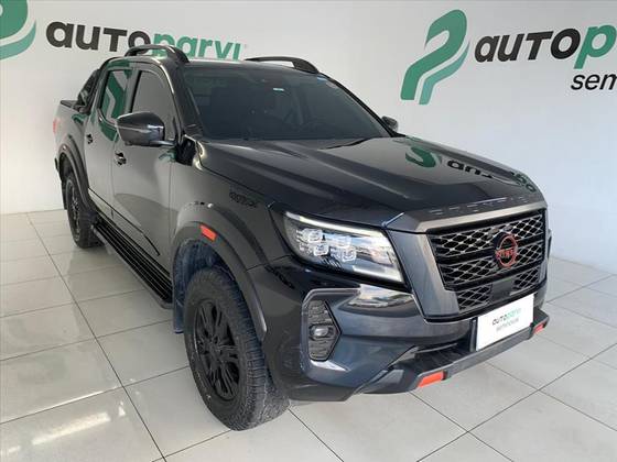 NISSAN FRONTIER 2.3 16V TURBO DIESEL PRO4X CD 4X4 AUTOMÁTICO NISSAN FRONTIER 2.3 16V TURBO DIESEL PRO4X CD 4X4 AUTOMÁTICO